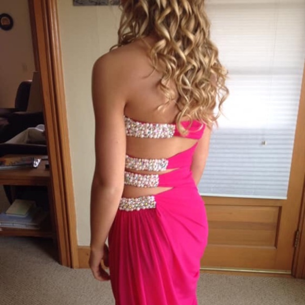 PROM DRESS